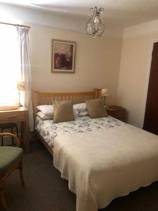 Auplands En-Suite Rooms Lymington Exteriör bild