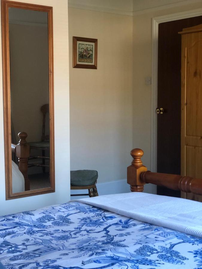 Auplands En-Suite Rooms Lymington Exteriör bild